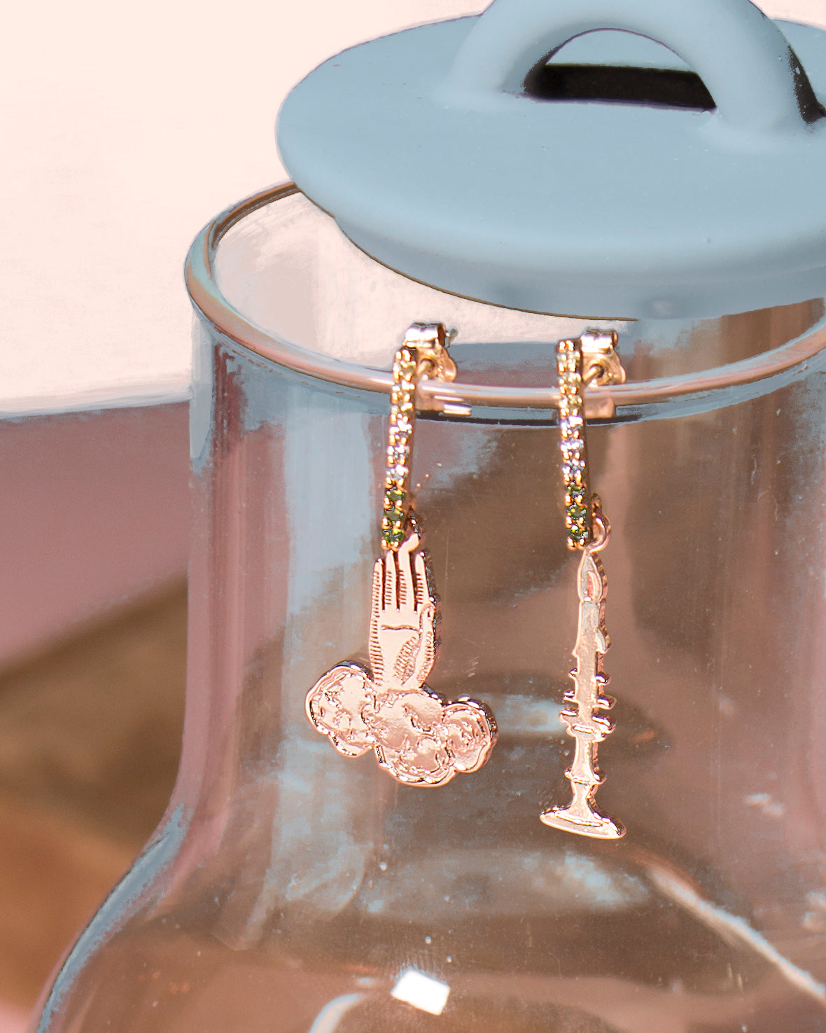 The Mysterious Earrings set- The mysterious hand and candlelight